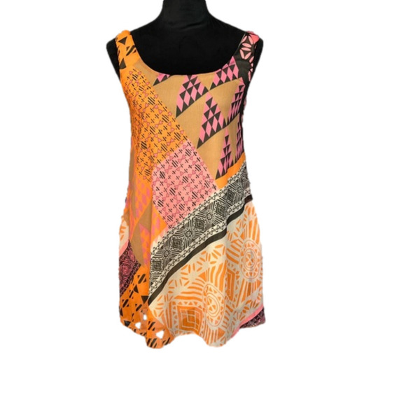 Angie Dresses & Skirts - ANGIE Sleeveless Orange Print Dress with decorative tie in back Size small EUC